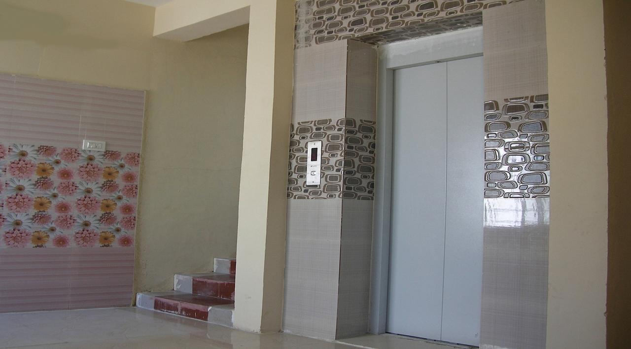 Ssb Residency Hotel Tirupati Exterior foto