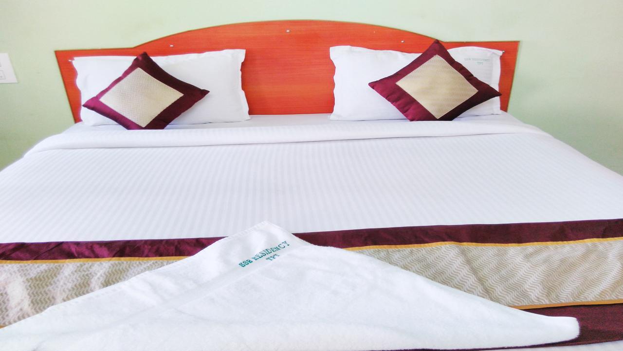 Ssb Residency Hotel Tirupati Exterior foto