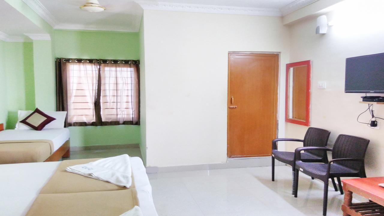 Ssb Residency Hotel Tirupati Exterior foto